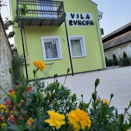 Vila Evropa Appartement Sombor Buitenkant foto
