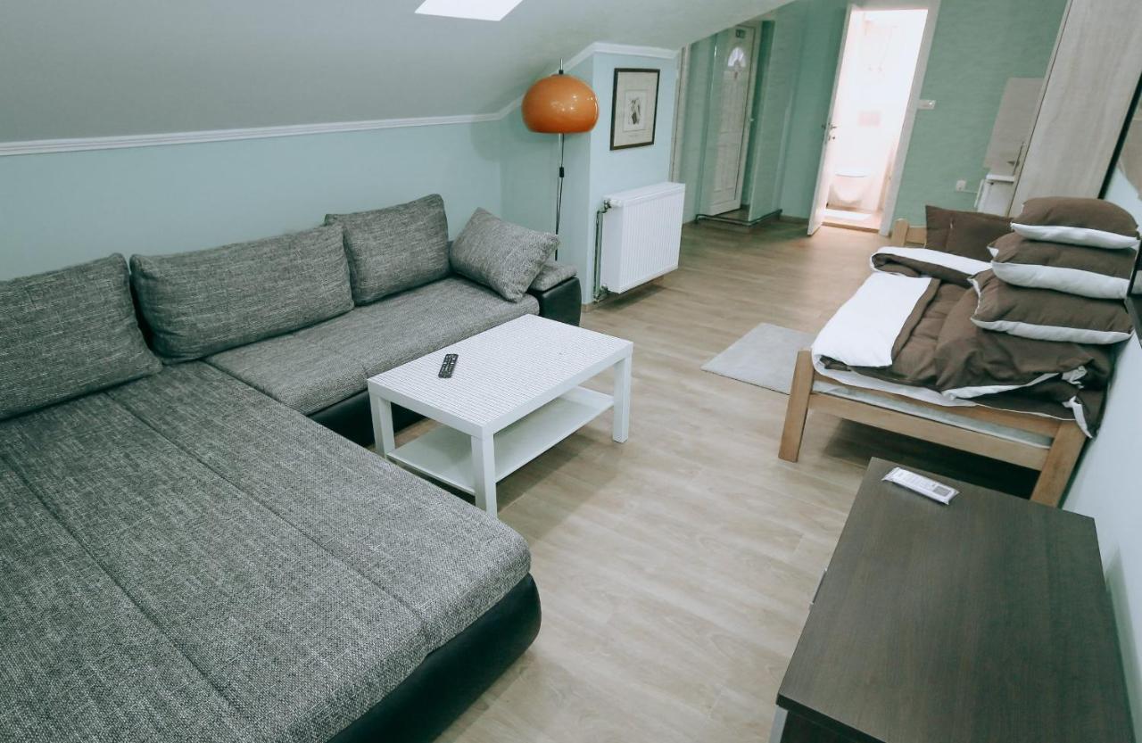 Vila Evropa Appartement Sombor Buitenkant foto
