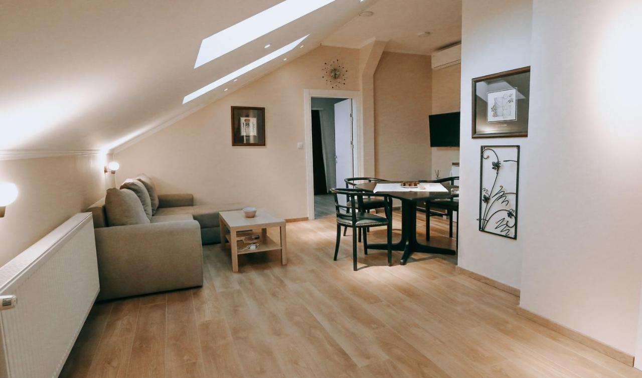 Vila Evropa Appartement Sombor Buitenkant foto