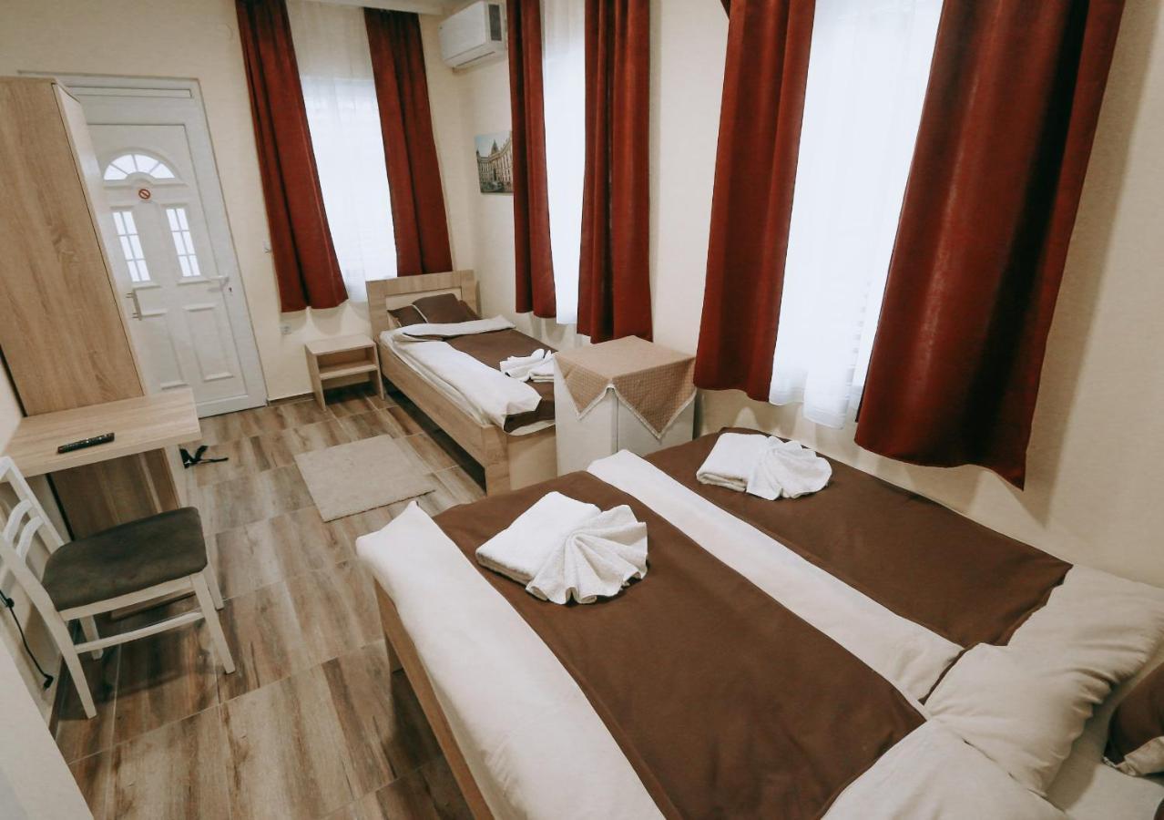Vila Evropa Appartement Sombor Buitenkant foto