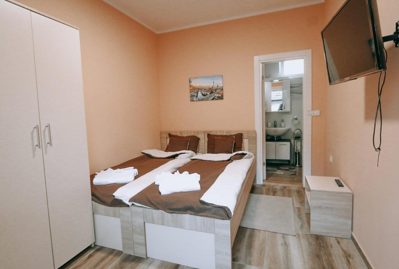Vila Evropa Appartement Sombor Buitenkant foto