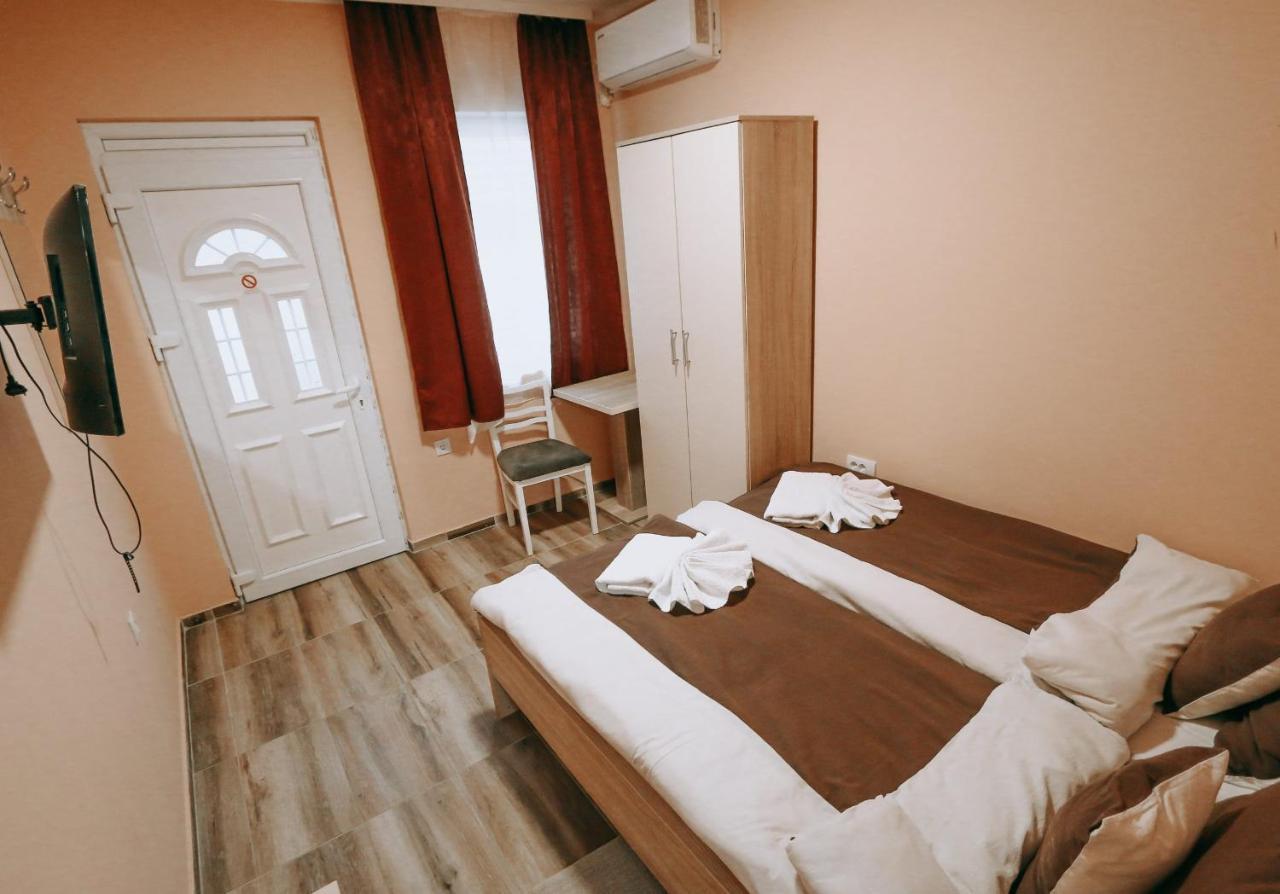 Vila Evropa Appartement Sombor Buitenkant foto
