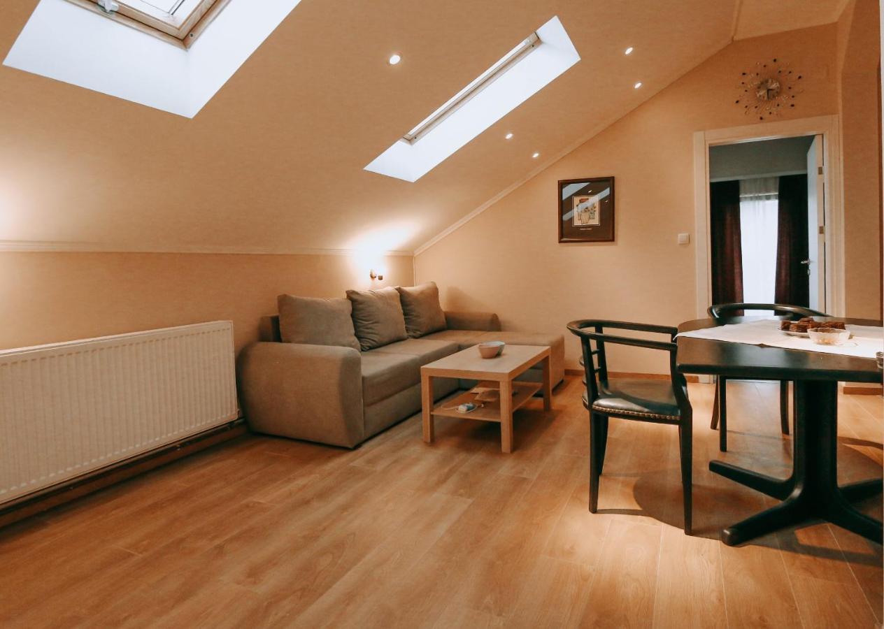 Vila Evropa Appartement Sombor Buitenkant foto
